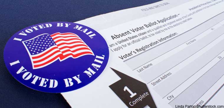 absentee ballot application (Linda Parton.Shutterstock.com)