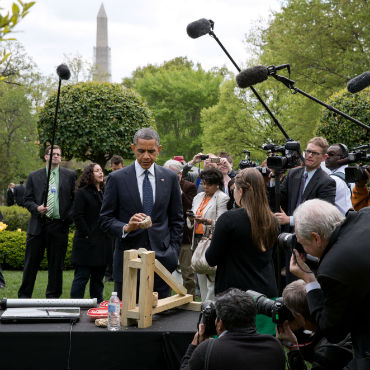 President Obama examines an entry in the 2013 White House Science Fair. Photo credit: Pete Souza